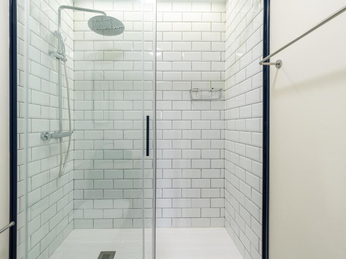 Holi-Rent Penthouse Penuelas セビリア エクステリア 写真