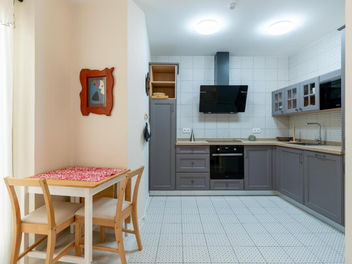 Holi-Rent Penthouse Penuelas セビリア エクステリア 写真