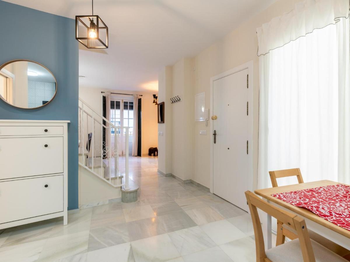 Holi-Rent Penthouse Penuelas セビリア エクステリア 写真